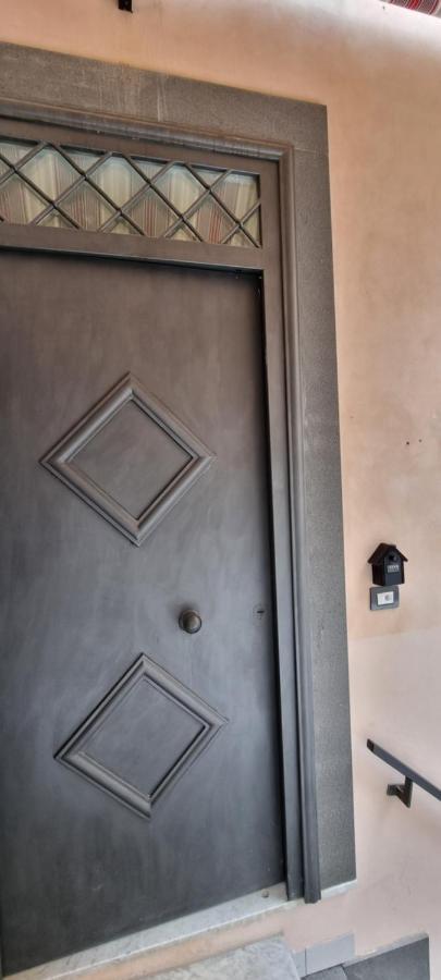 Grazioso Appartamento -Centro Storico Vic Strit Pozzuoli Exteriér fotografie
