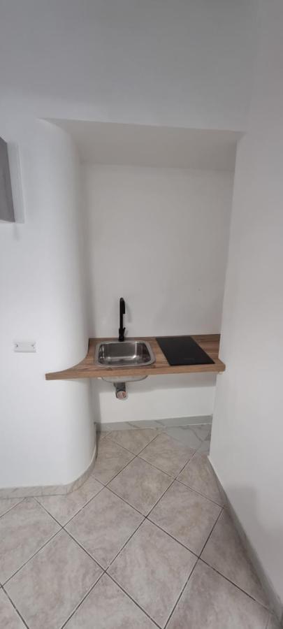 Grazioso Appartamento -Centro Storico Vic Strit Pozzuoli Exteriér fotografie